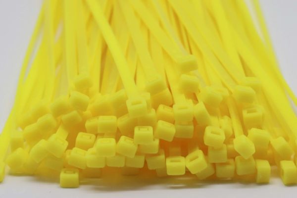 2.5mm x 200mm Yellow Cable Ties 100pcs